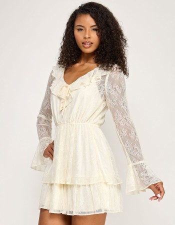 Seni & Cade Juniors' Lace Tiered-Hem Dress